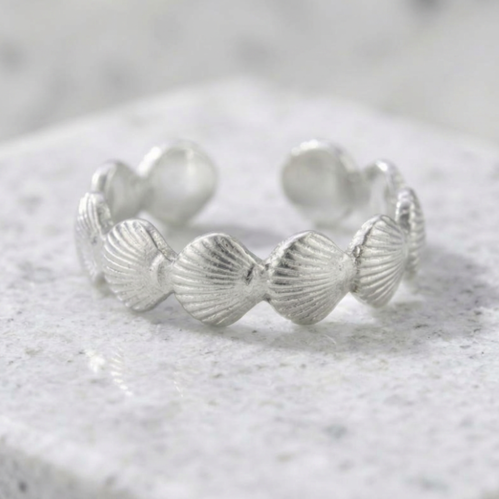 Silver Shell Ring - Adjustable