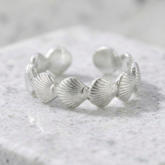Silver Shell Ring - Adjustable