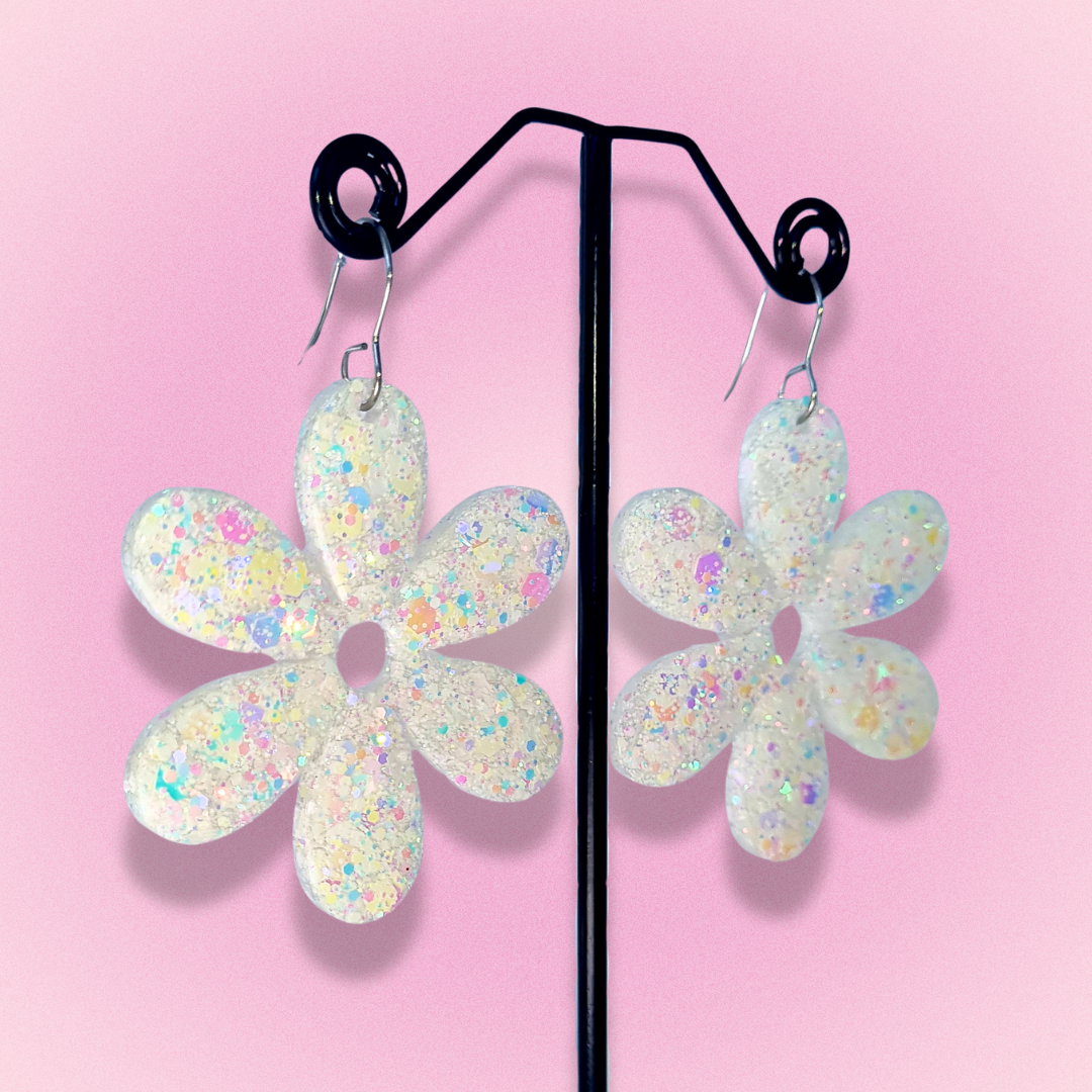 White Flower Sparkle Earrings